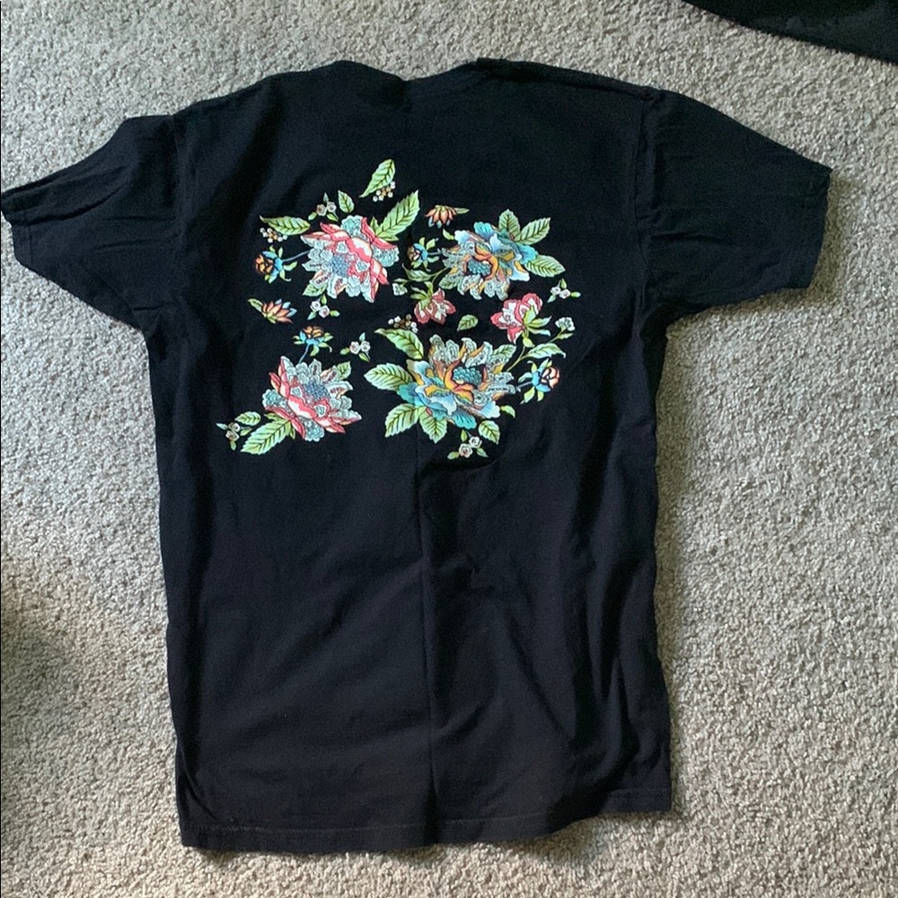 Floral Tshirt - Lost Brand